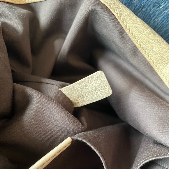 Chloe Vanessa Shoulder Bag - Picture 6 of 10